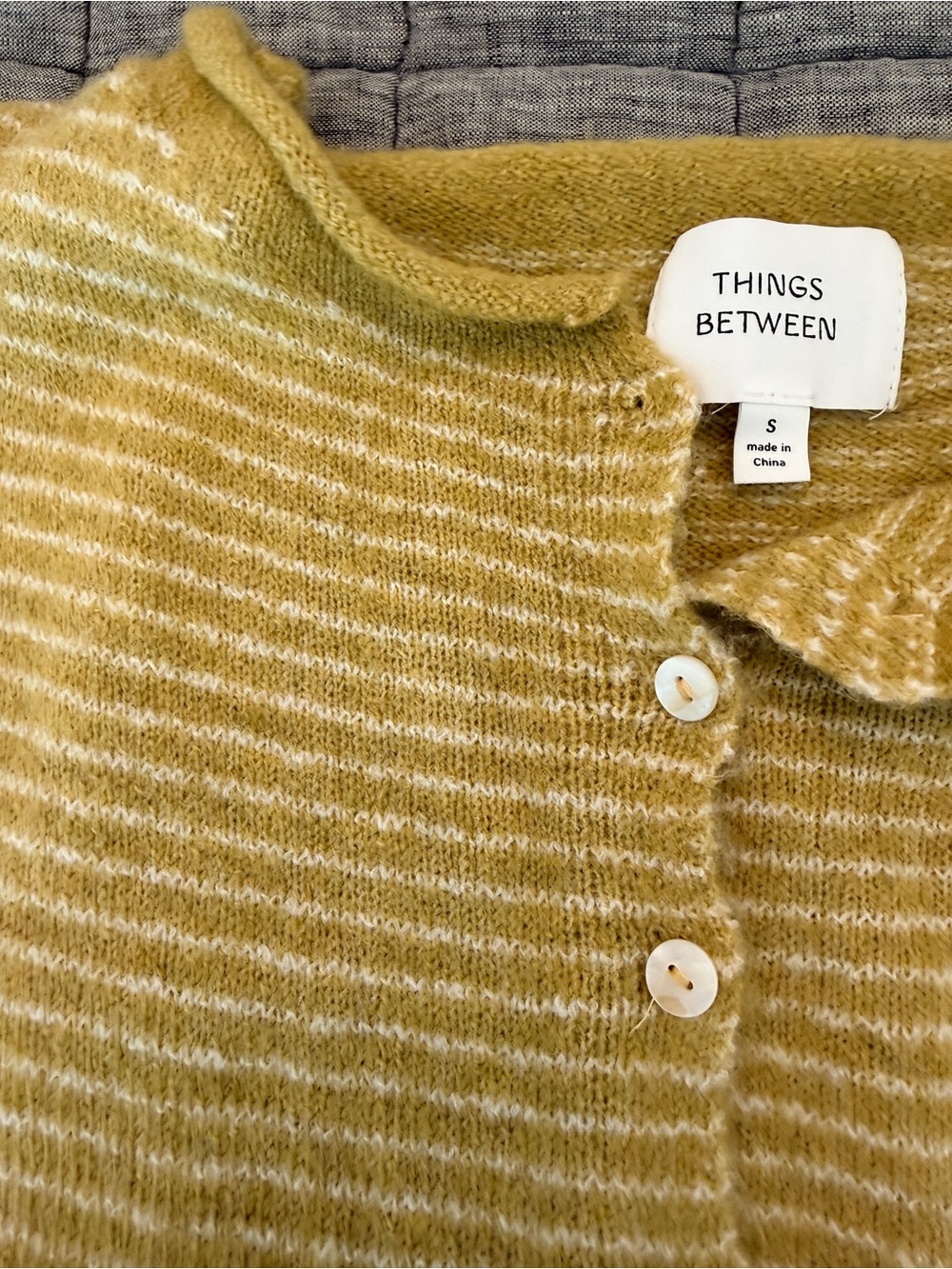 Things Between Cardigan - Picture 3 of 4